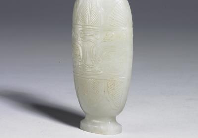 图片[2]-Jade vase with animal-mask pattern, Qing dynasty (1644-1911)-China Archive